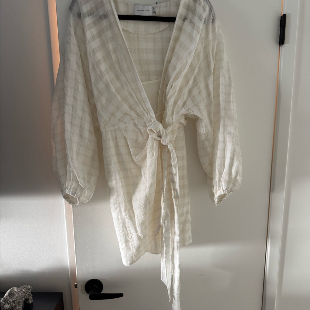 Elegant Cream Long Sleeve Dress